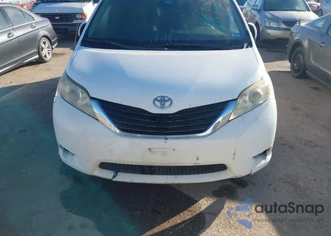 2013 Toyota Sienna Le V6 8 Passenger из США, поврежденный, VIN 5TDKK3DC1DS298652
